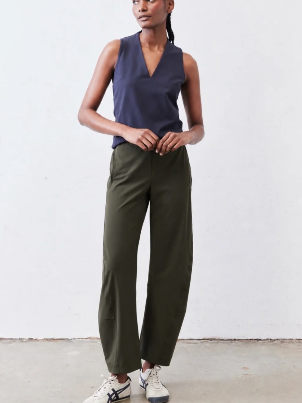 RUTI | THE PETITE ON THE LOOSE WORK PANTS | Verdant | 6P